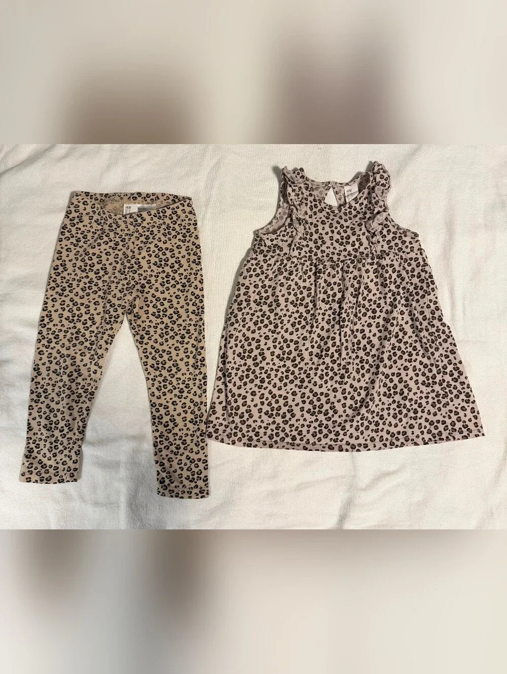 H&M black 2t 3t